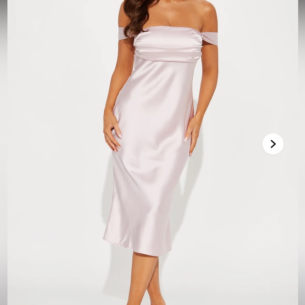 Fashion Nova Pink Satin Elegant Dress
